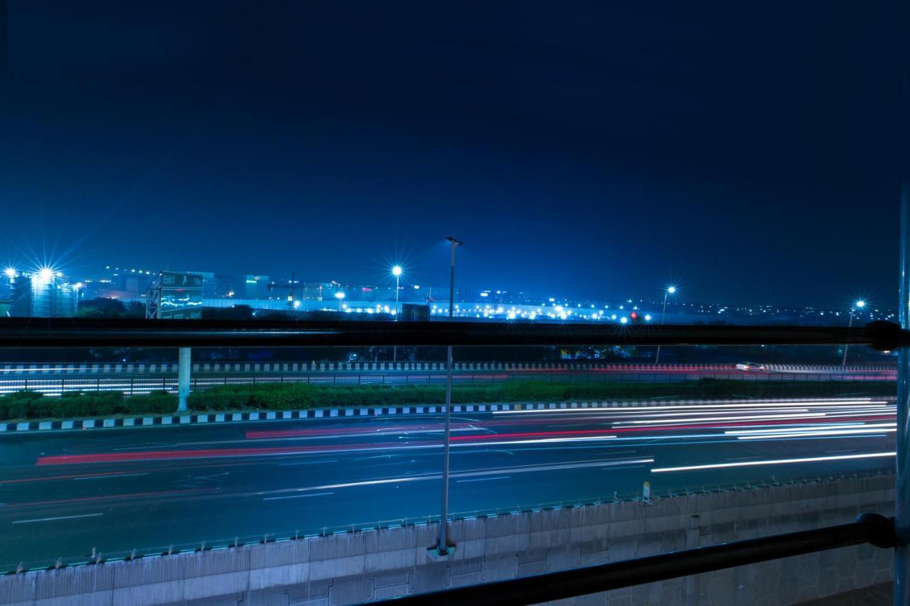 The Alpino Hotel New Delhi Extérieur photo